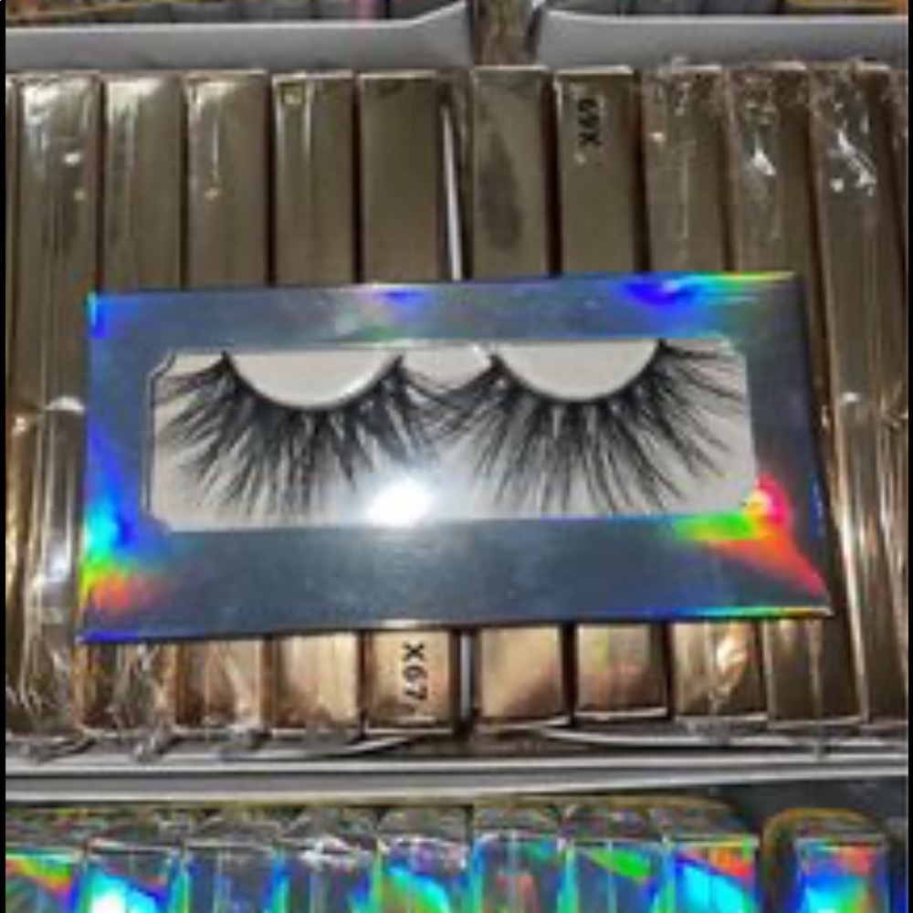 Brand new mink lashes. They are in there original package. I can work out deals.